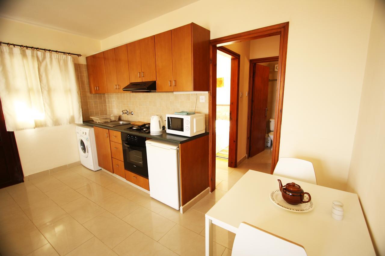 Sea View Apartments Pissouri Luaran gambar