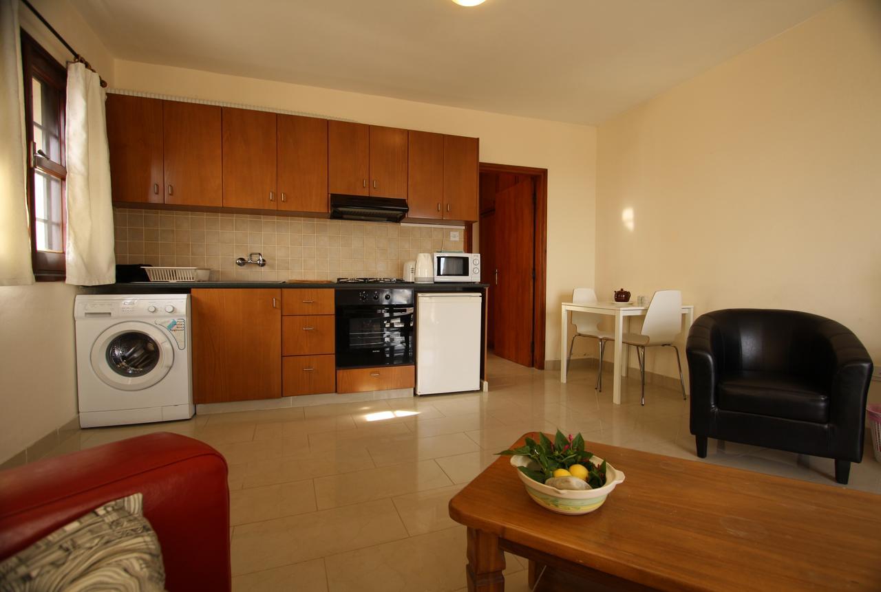 Sea View Apartments Pissouri Luaran gambar